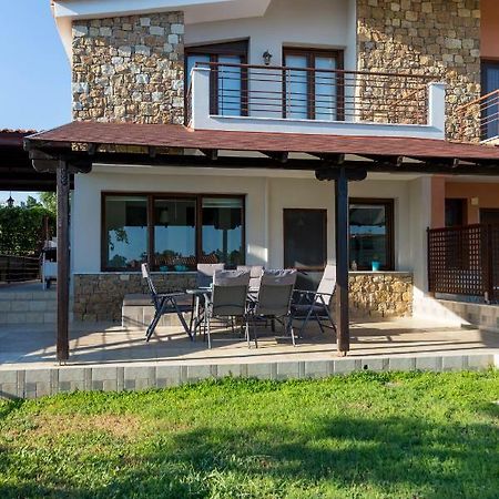 Villa Kristin 2 - 2Min Walk To Great Sandy, Shallow Beach Nikiti  Exteriér fotografie