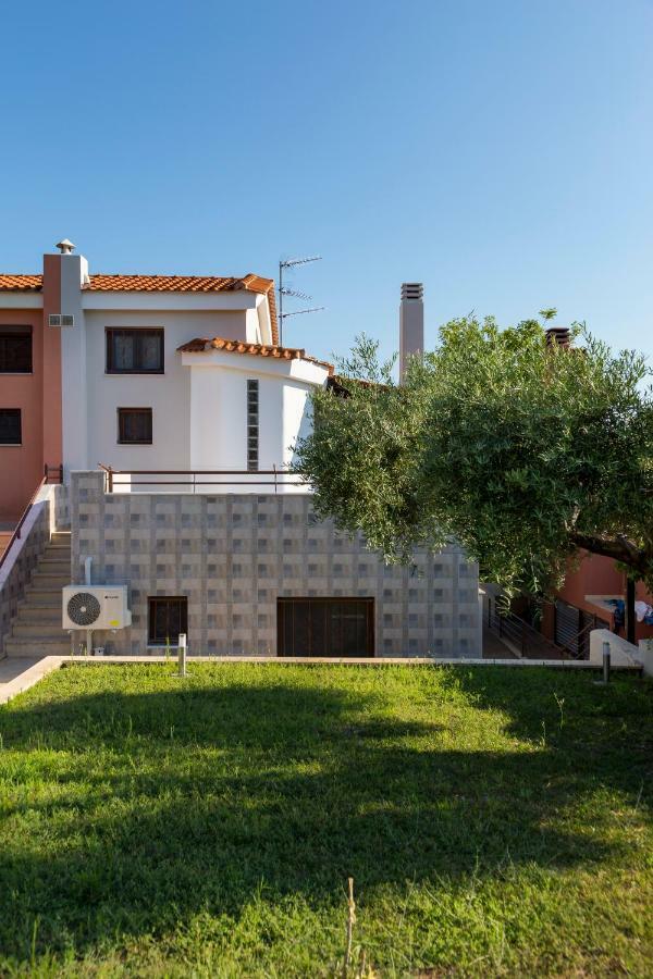 Villa Kristin 2 - 2Min Walk To Great Sandy, Shallow Beach Nikiti  Exteriér fotografie