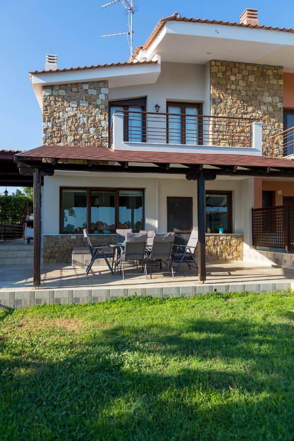 Villa Kristin 2 - 2Min Walk To Great Sandy, Shallow Beach Nikiti  Exteriér fotografie